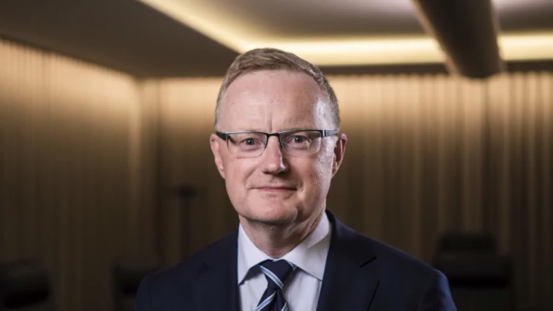 Economy improving - cash rate remains at 1%