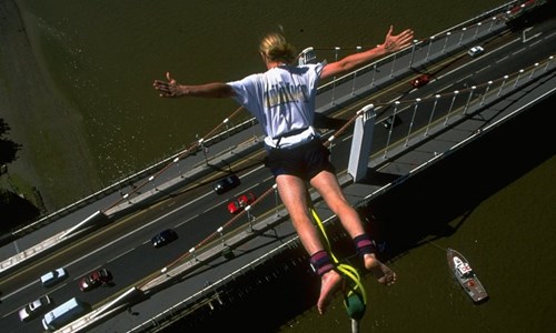 HSBC explains why Aussie dollar will tumble again this year