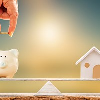 Mortgage vs super – where should I put my extra cash?